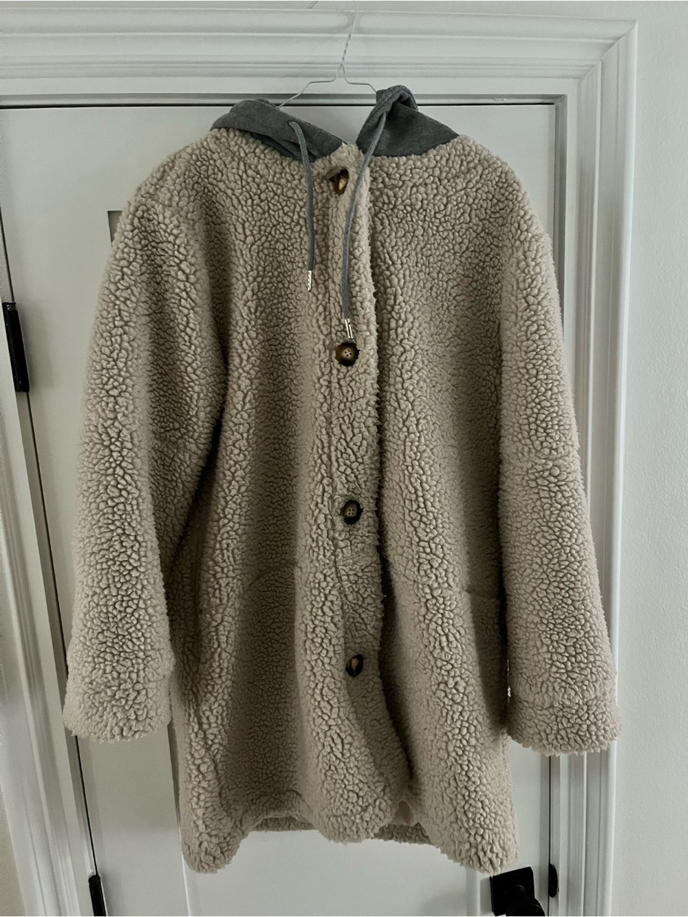 Aakaa Cream Sherpa-Lined Jacket with Gray Trim